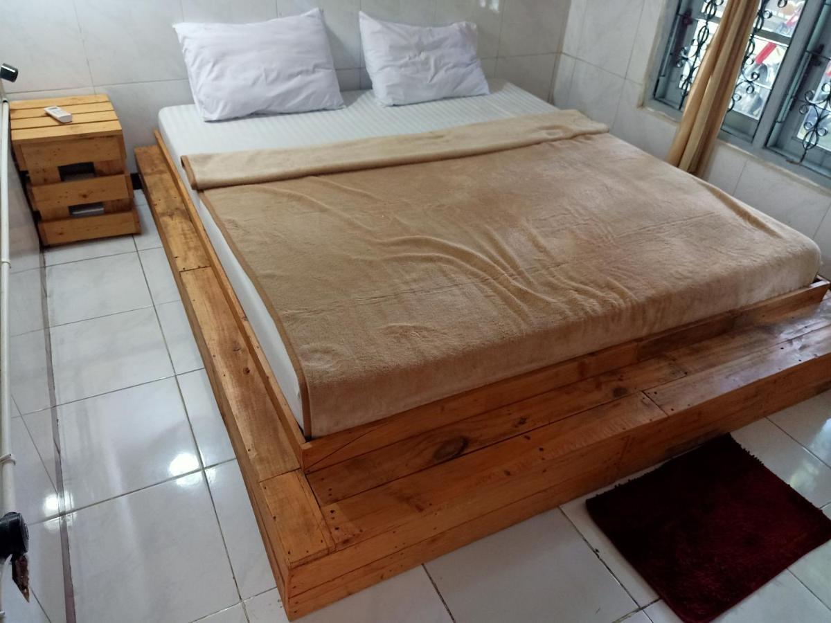 Deoplet Homestay & Gallery Yogyakarta Bagian luar foto