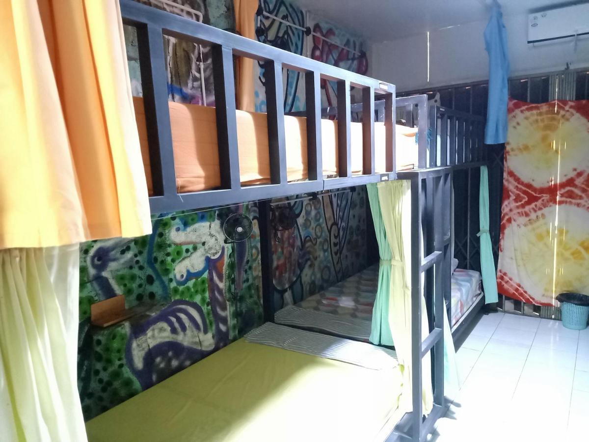 Deoplet Homestay & Gallery Yogyakarta Bagian luar foto