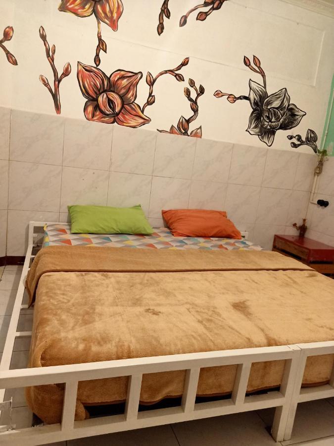 Deoplet Homestay & Gallery Yogyakarta Bagian luar foto